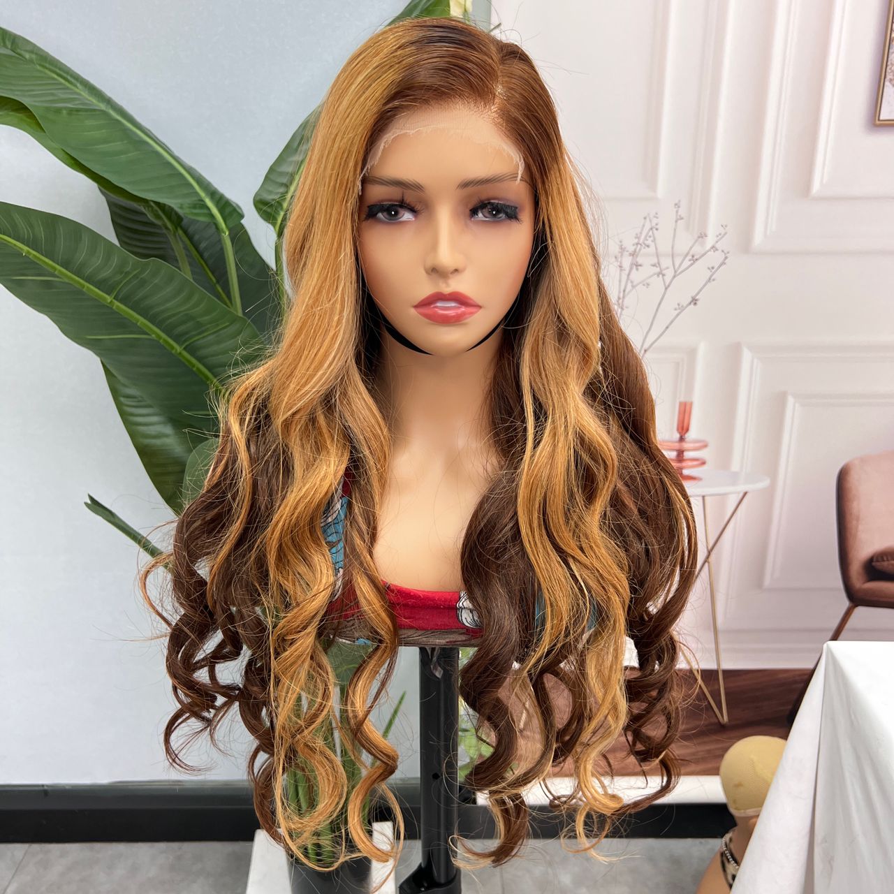 lose wave 24 inches long light copper brown colour phiona royal  collections